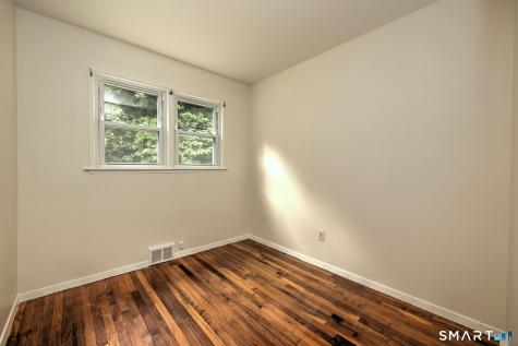 49 Brookdale Road Seymour CT 06483
