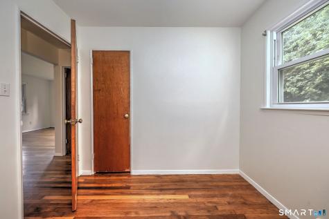 49 Brookdale Road Seymour CT 06483
