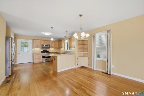 64 Hawthorne Street West Haven CT 06516