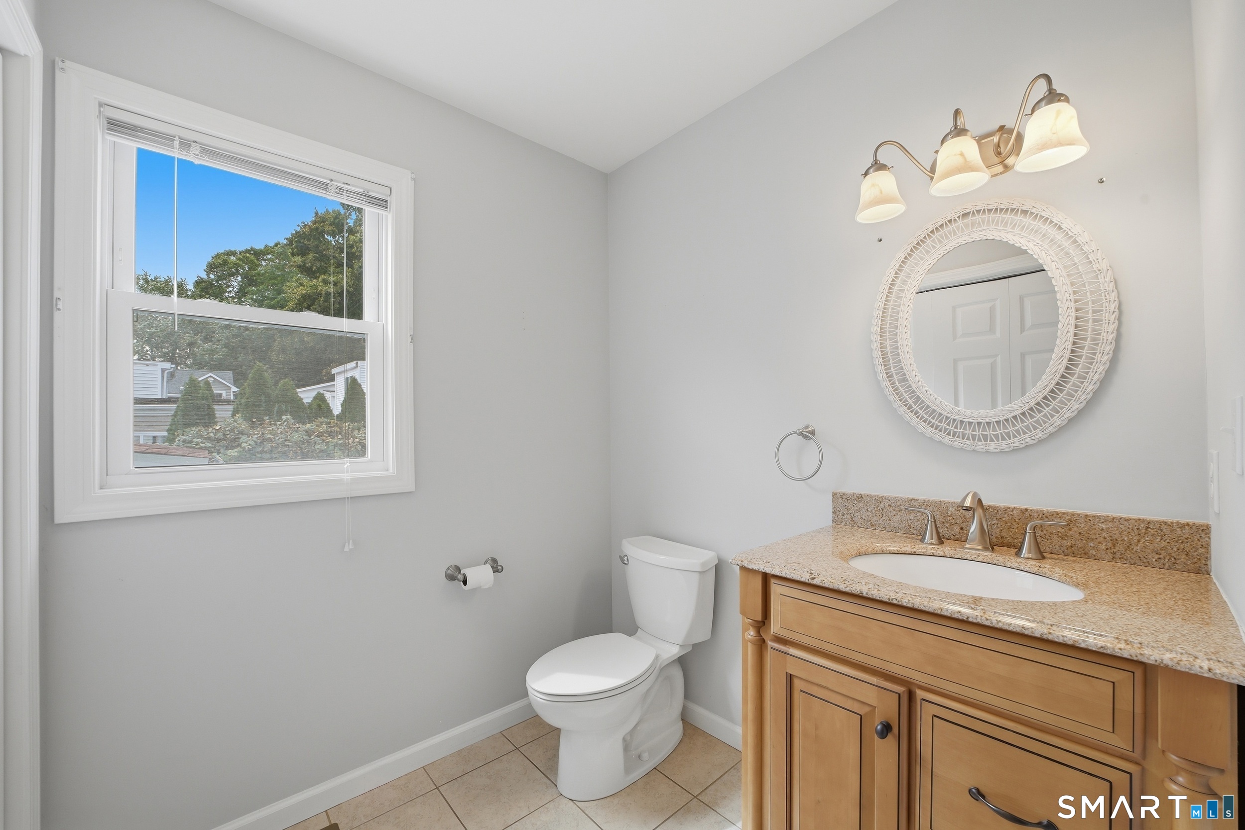 64 Hawthorne Street West Haven CT 06516