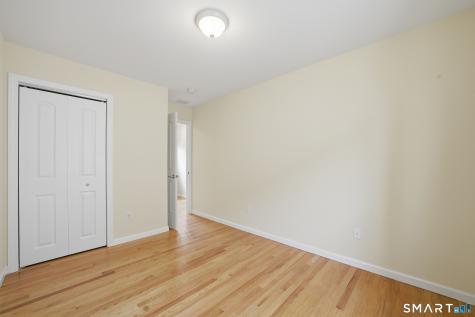 64 Hawthorne Street West Haven CT 06516