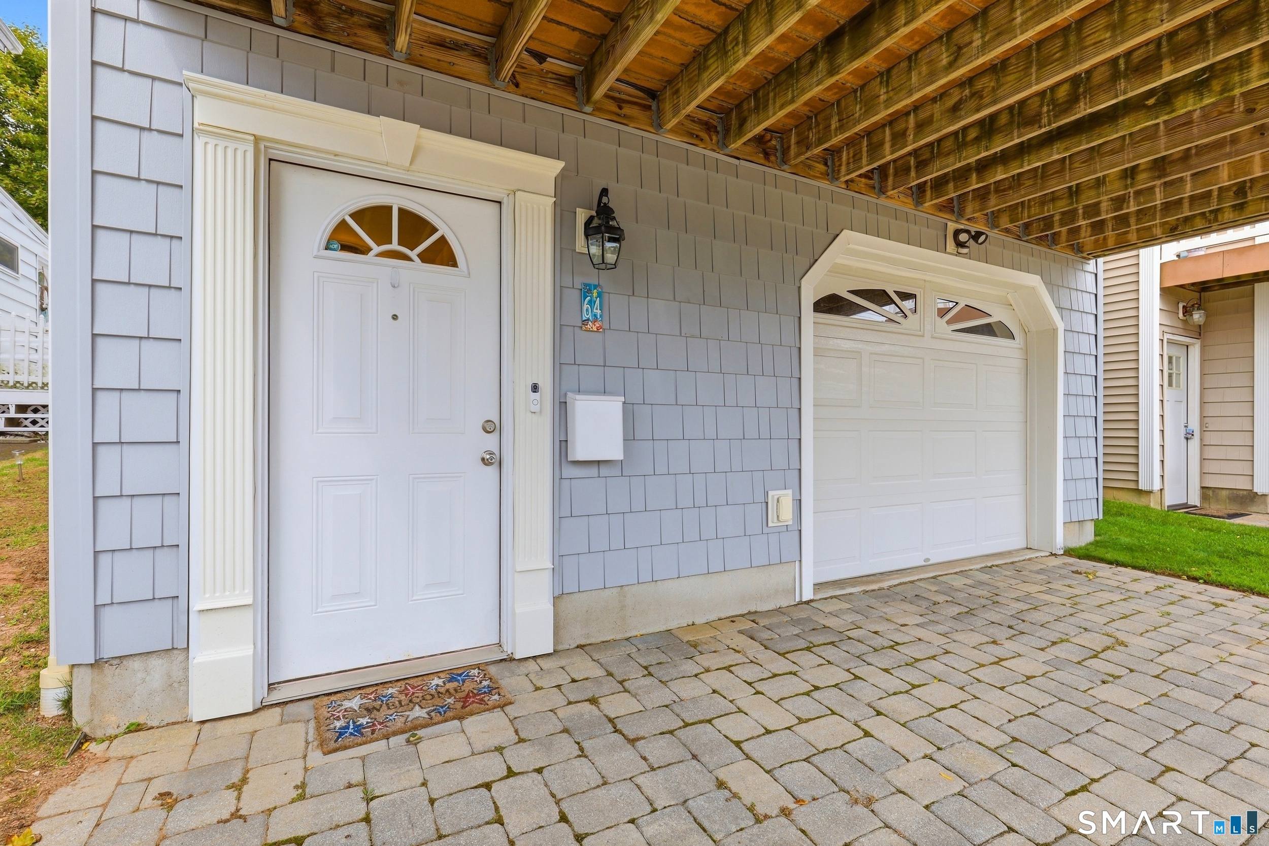 64 Hawthorne Street West Haven CT 06516