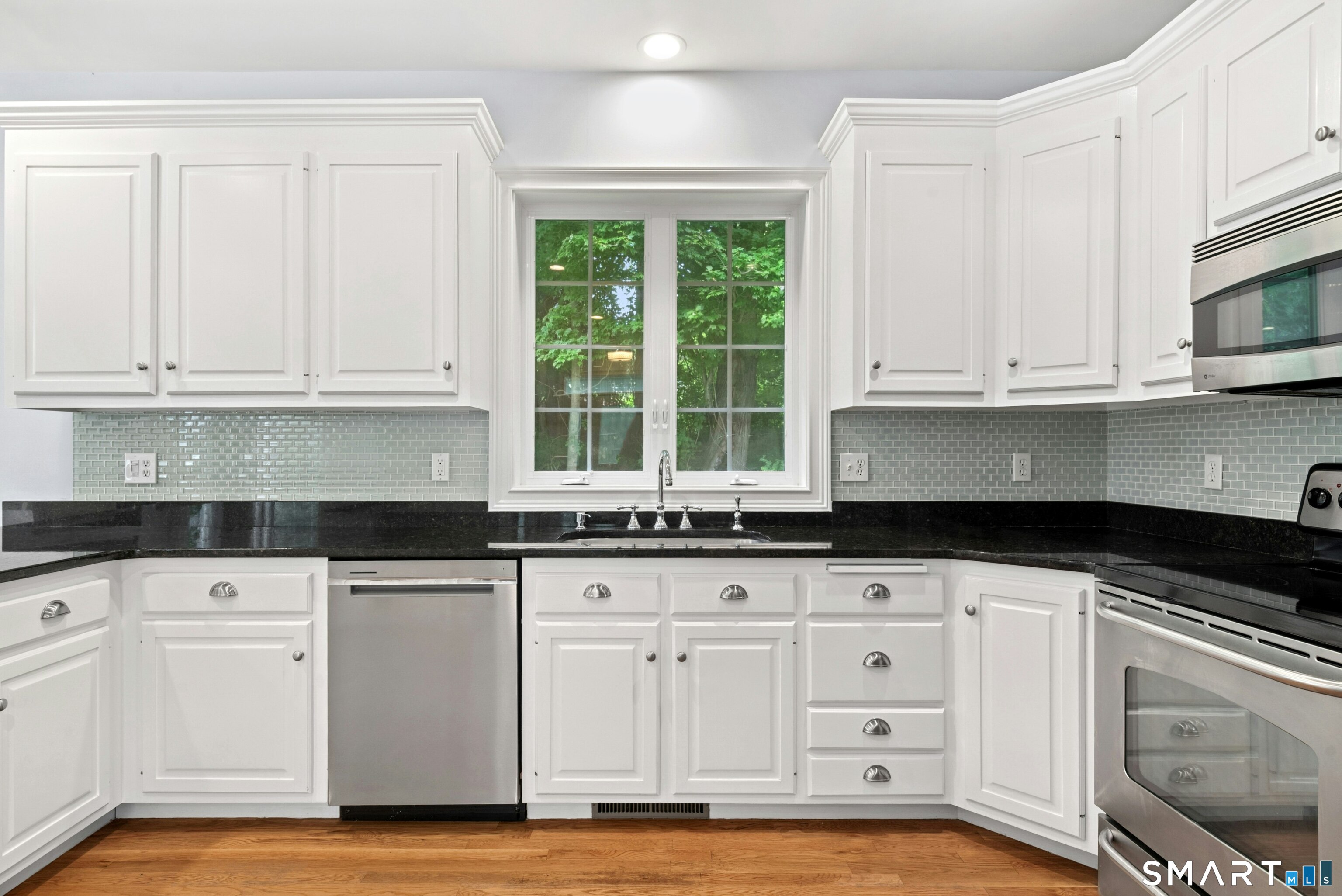 104 West Flat Hill Road Southbury CT 06488