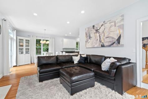 104 West Flat Hill Road Southbury CT 06488