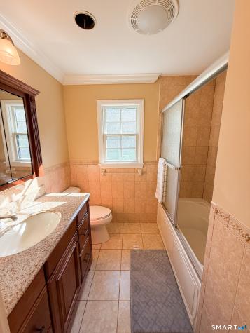 14 East Gate Road Danbury CT 06811