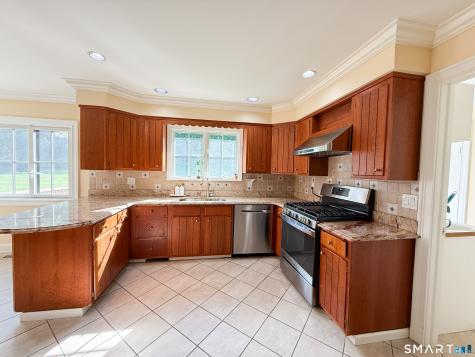 14 East Gate Road Danbury CT 06811