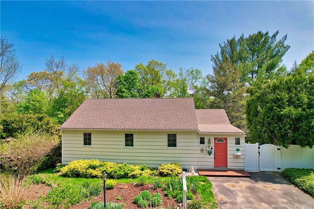 46 Chestnut Court Watertown CT 06795