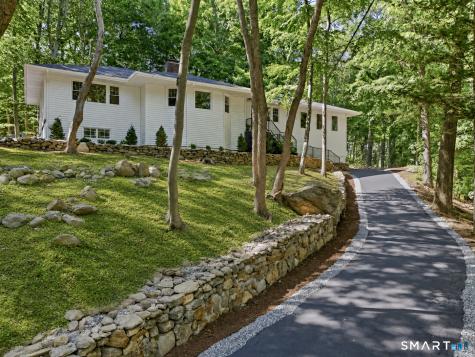 93 Tersana Drive Easton CT 06612
