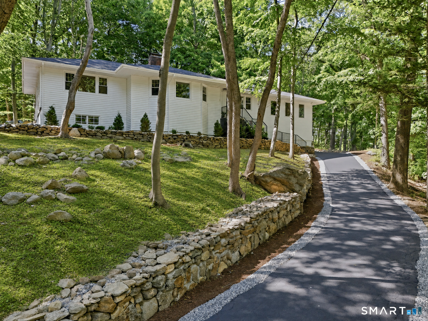 93 Tersana Drive Easton CT 06612