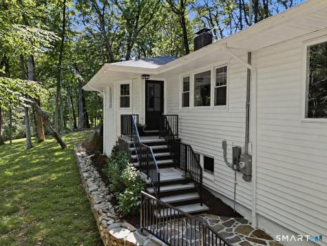 93 Tersana Drive Easton CT 06612