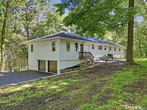 93 Tersana Drive Easton CT 06612