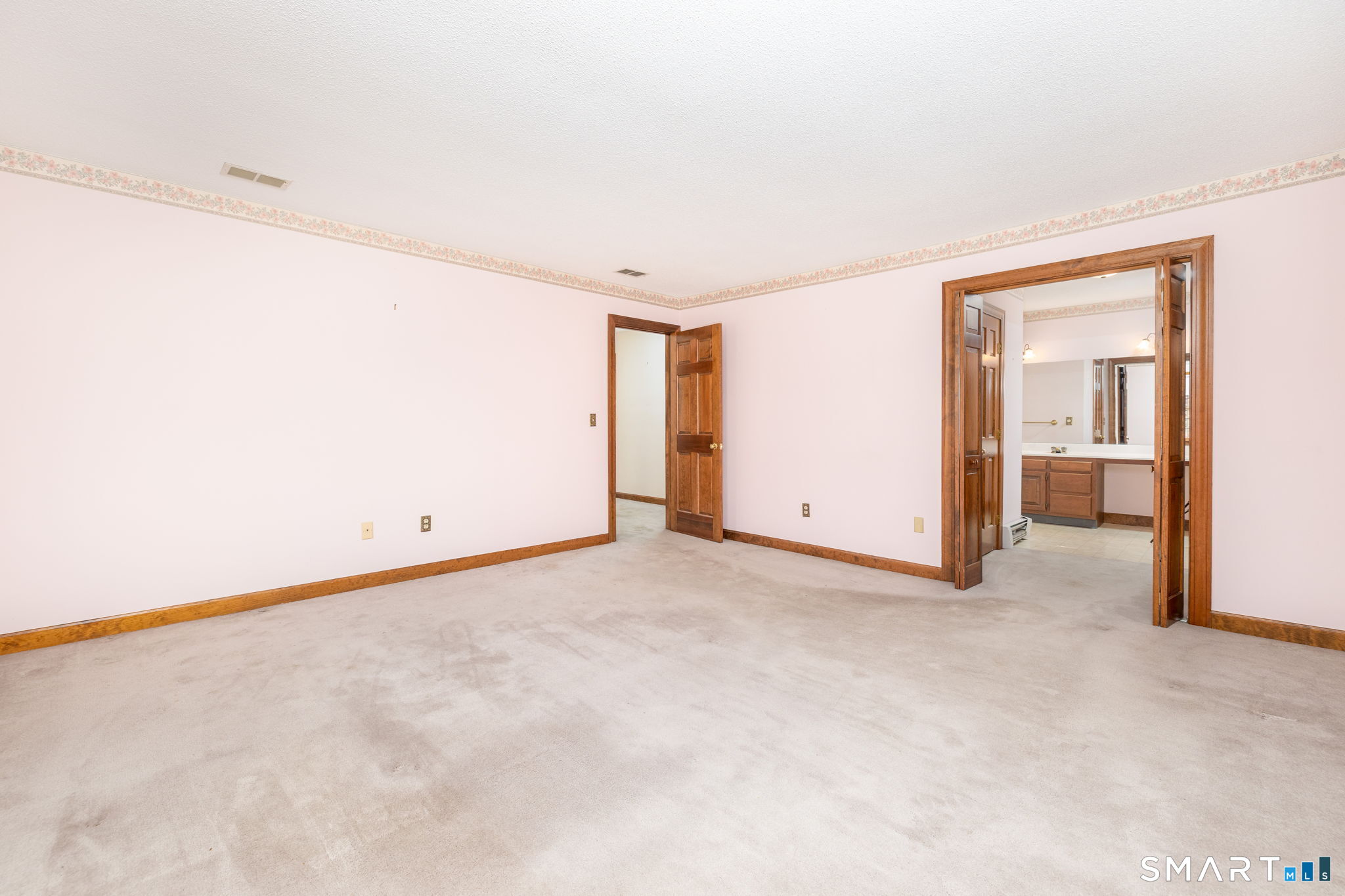 49 Strong Road South Windsor CT 06074