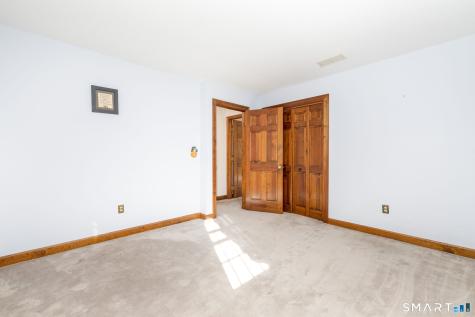 49 Strong Road South Windsor CT 06074