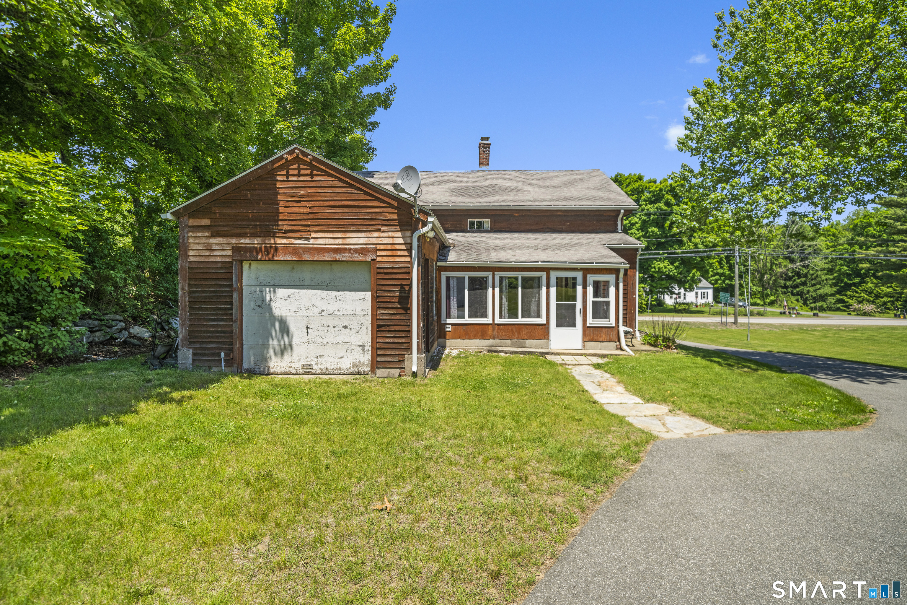 16 Chestnut Hill Road Stafford CT 06076