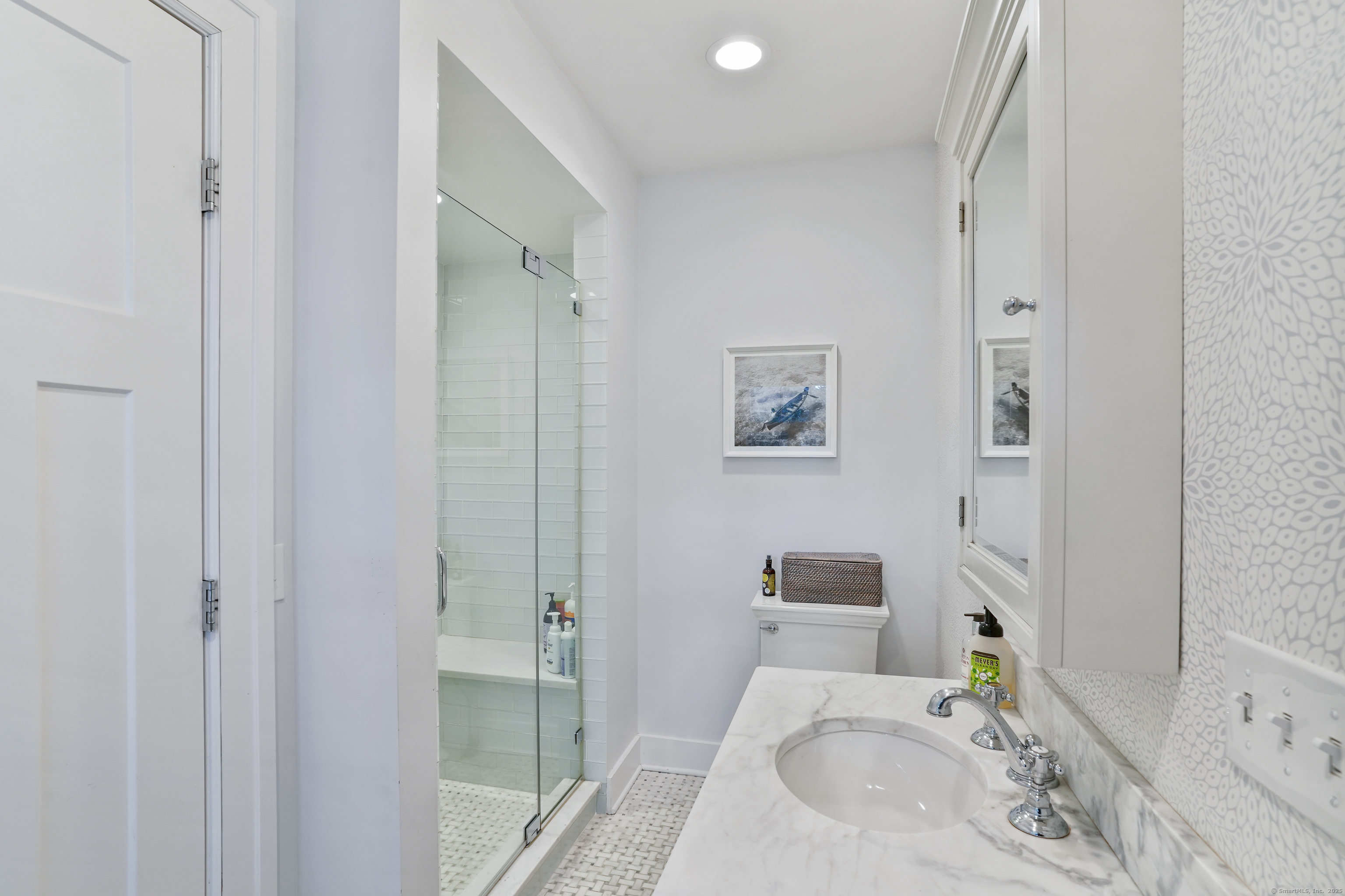 215 Old Post Road Fairfield CT 06824