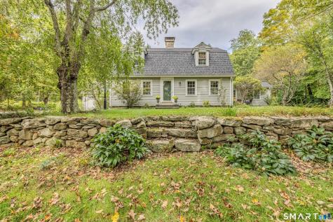 693 Middle Turnpike Mansfield CT 06268