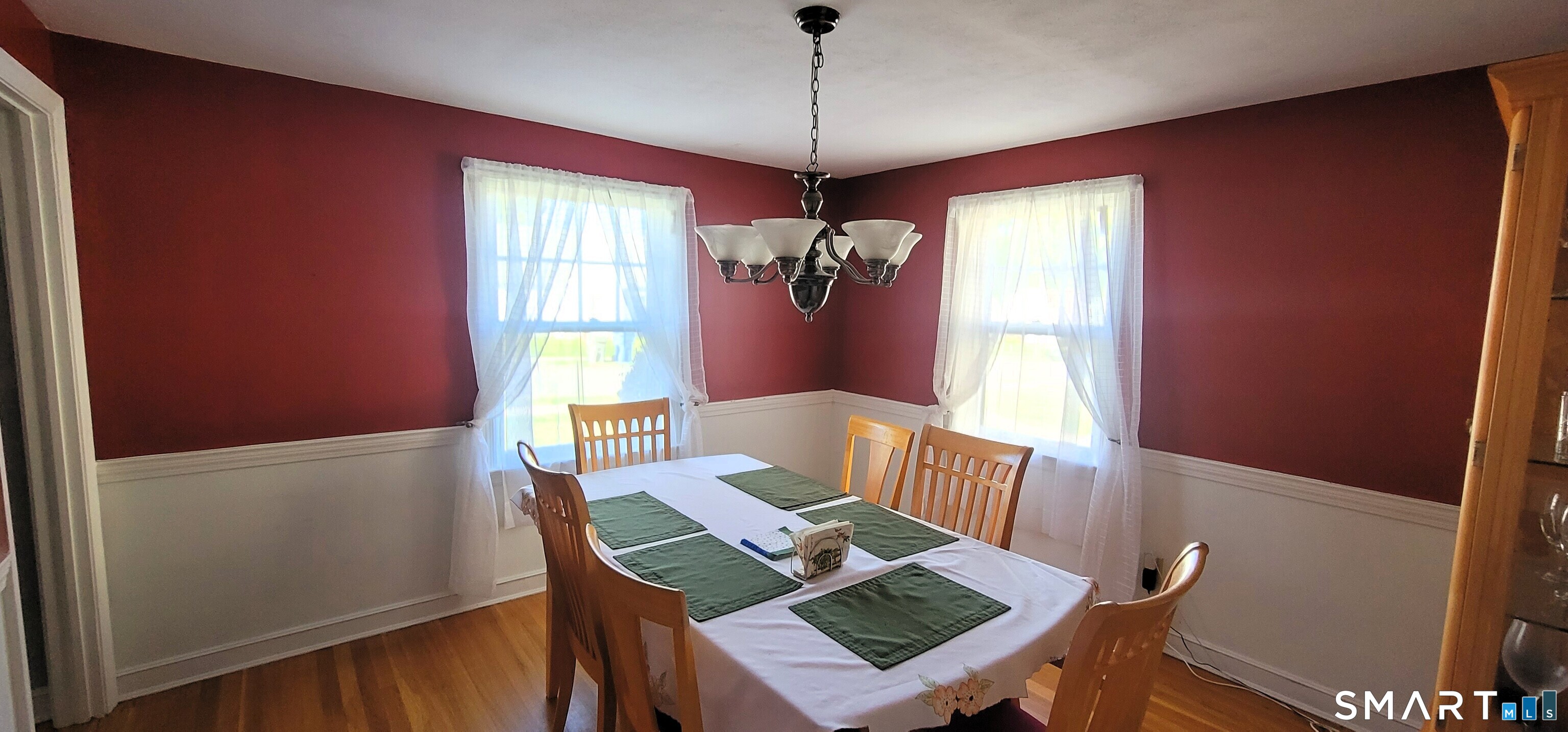 39 Ardmore Road Manchester CT 06040