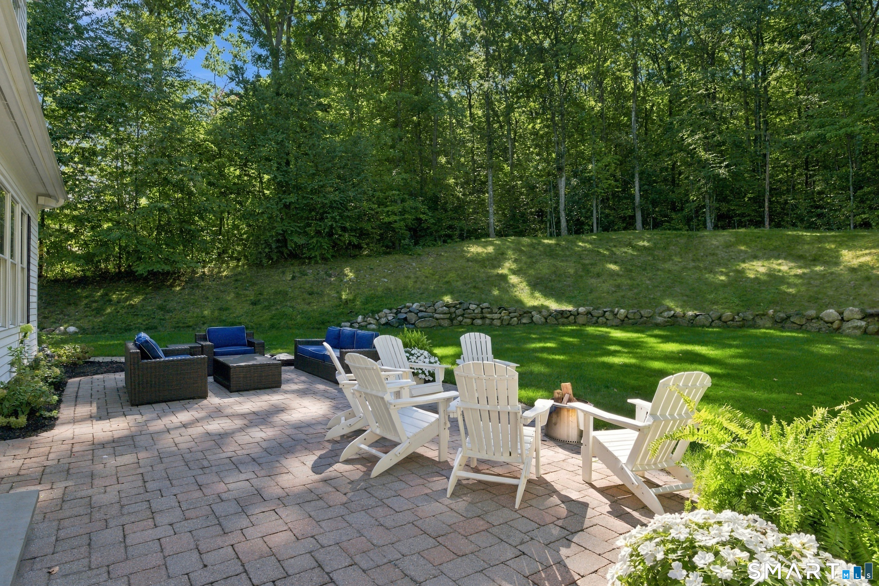 10 Livingston Road Canton CT 06019