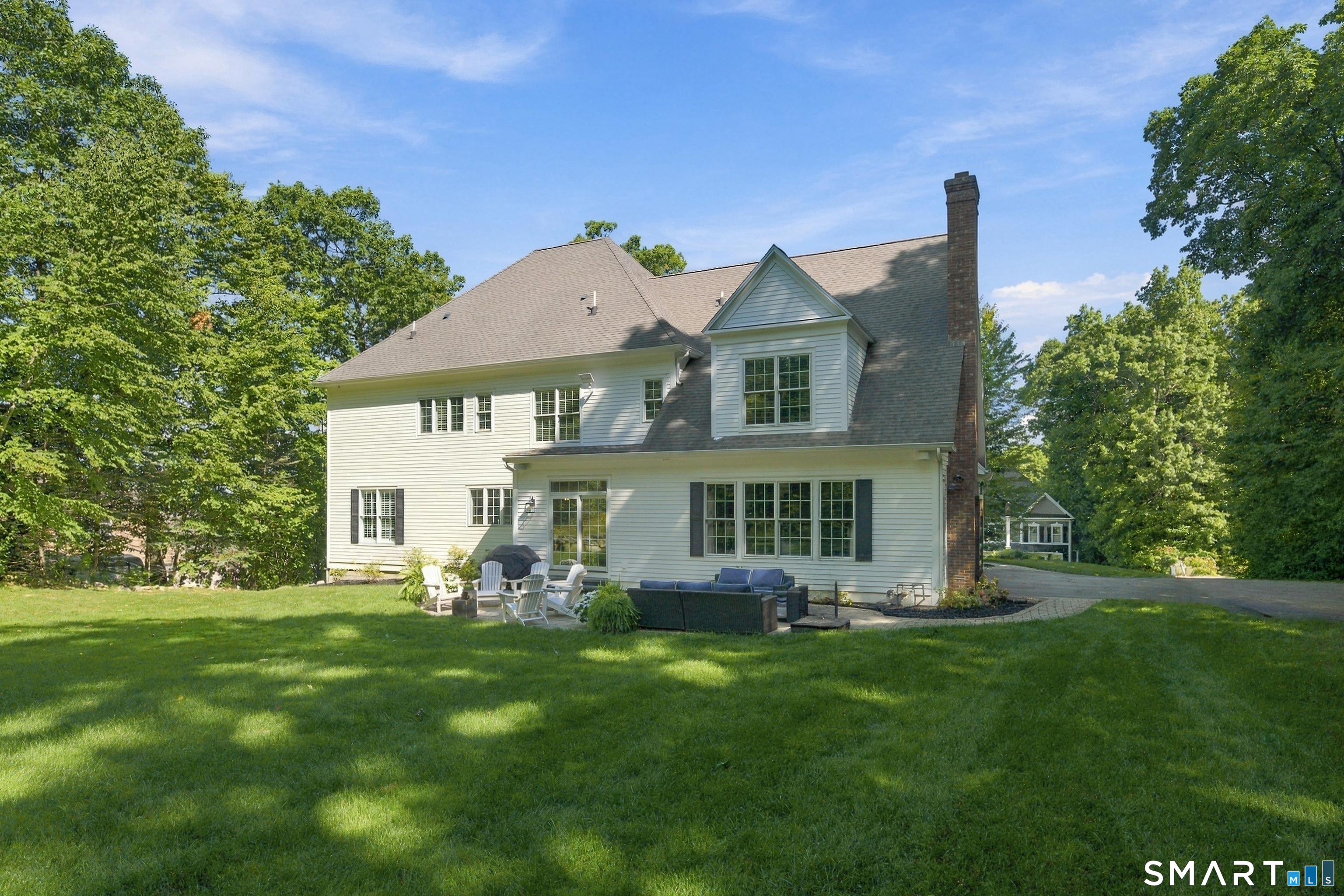 10 Livingston Road Canton CT 06019