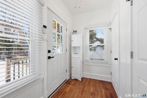 8 Macdonough Place Middletown CT 06457