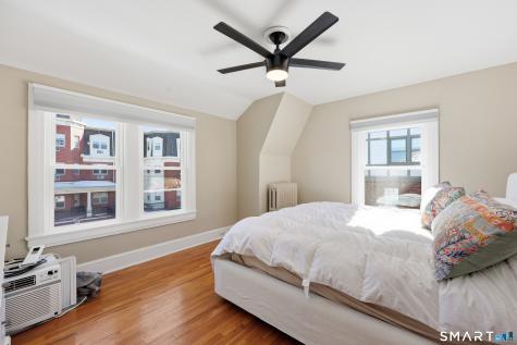 8 Macdonough Place Middletown CT 06457