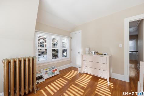 8 Macdonough Place Middletown CT 06457