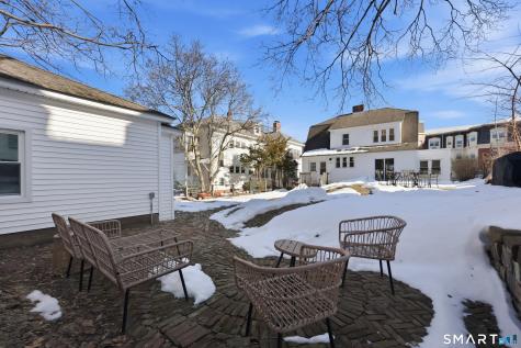 8 Macdonough Place Middletown CT 06457