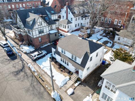 8 Macdonough Place Middletown CT 06457