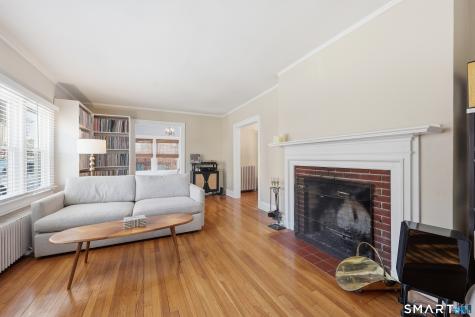 8 Macdonough Place Middletown CT 06457