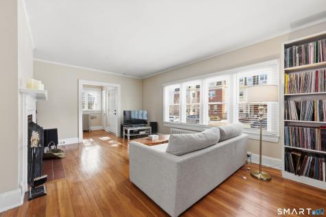 8 Macdonough Place Middletown CT 06457