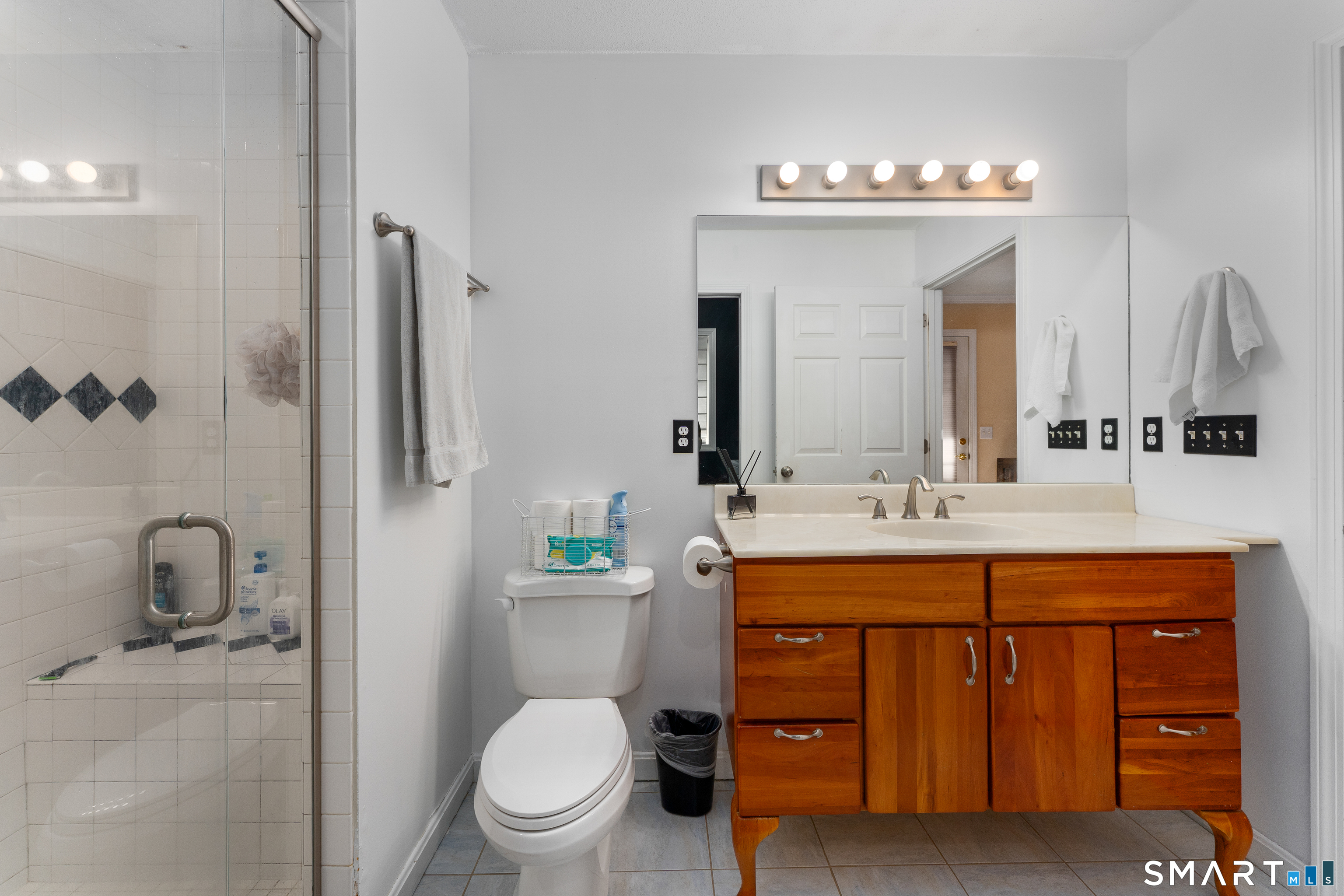 2050 Poquonock Avenue Windsor CT 06095