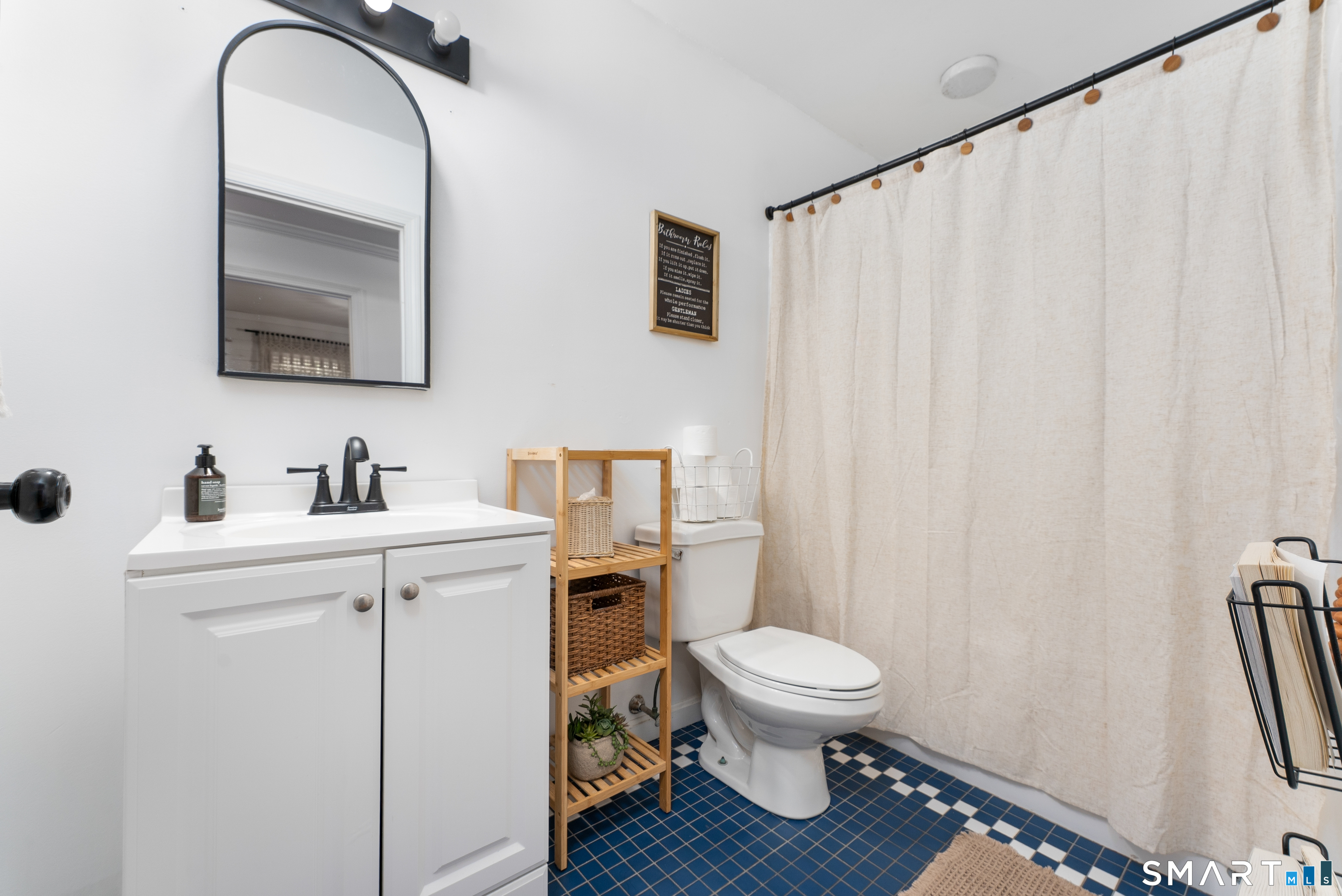2050 Poquonock Avenue Windsor CT 06095