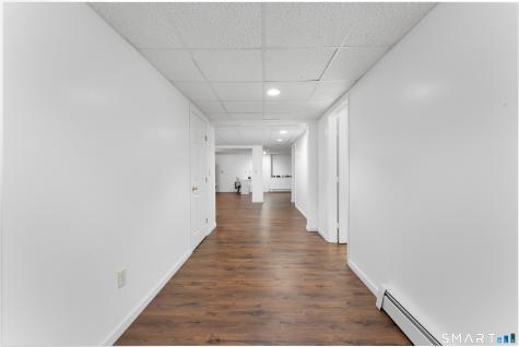 2050 Poquonock Avenue Windsor CT 06095