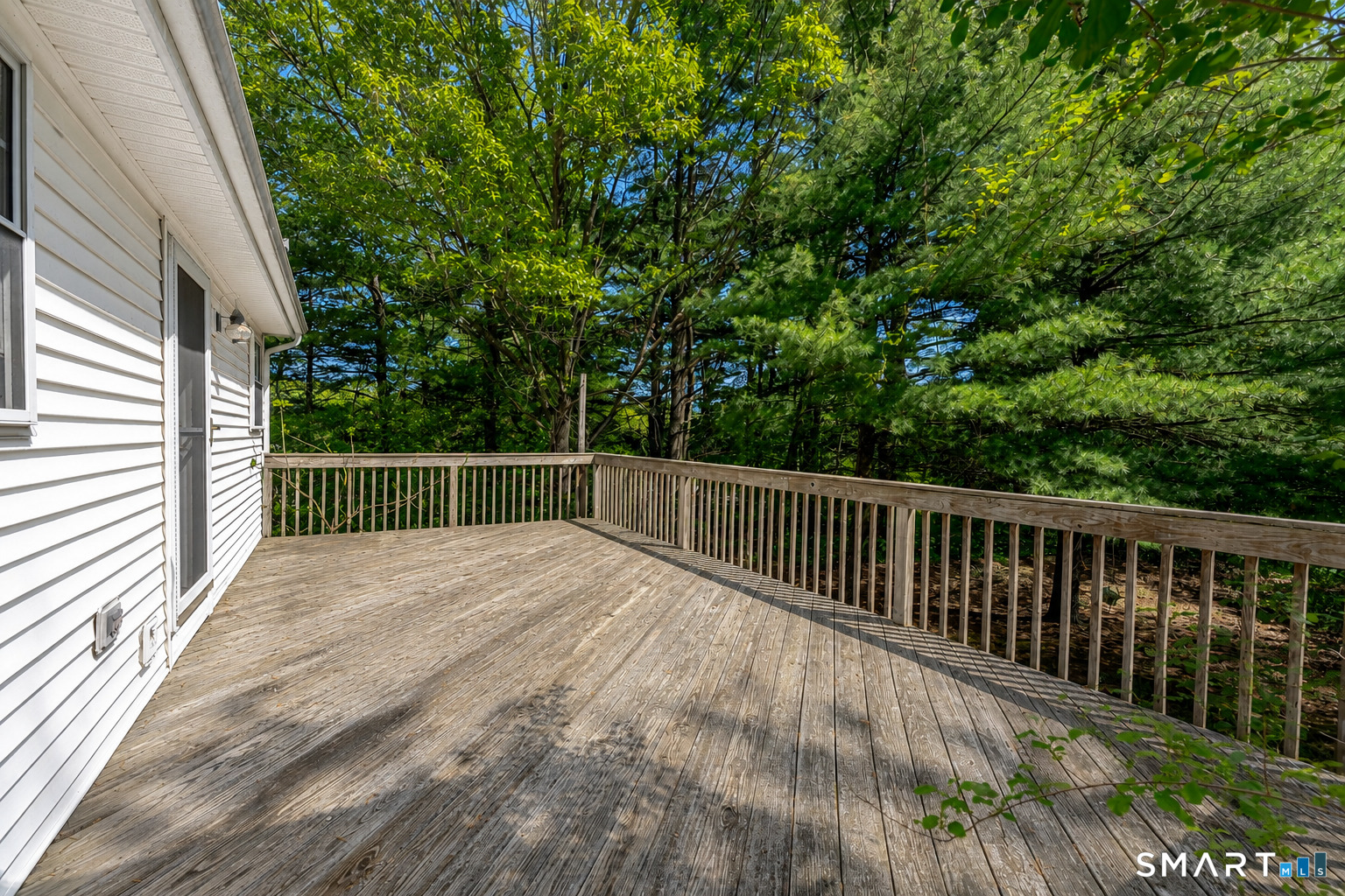 2050 Poquonock Avenue Windsor CT 06095