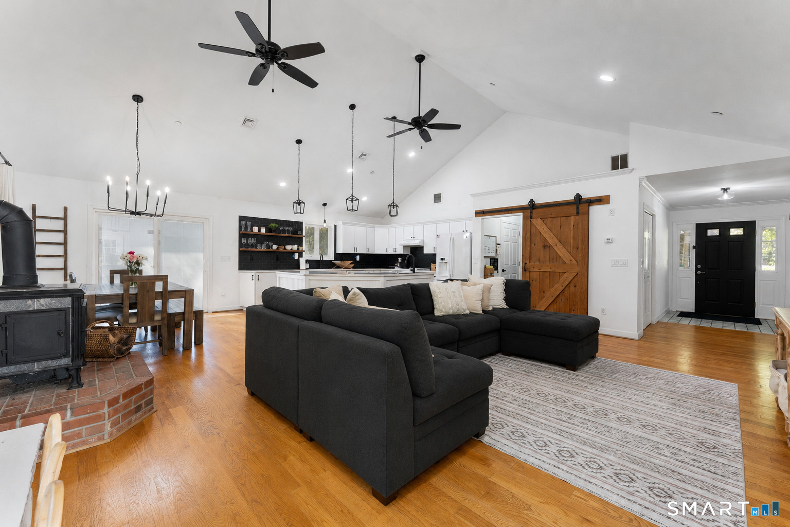 2050 Poquonock Avenue Windsor CT 06095