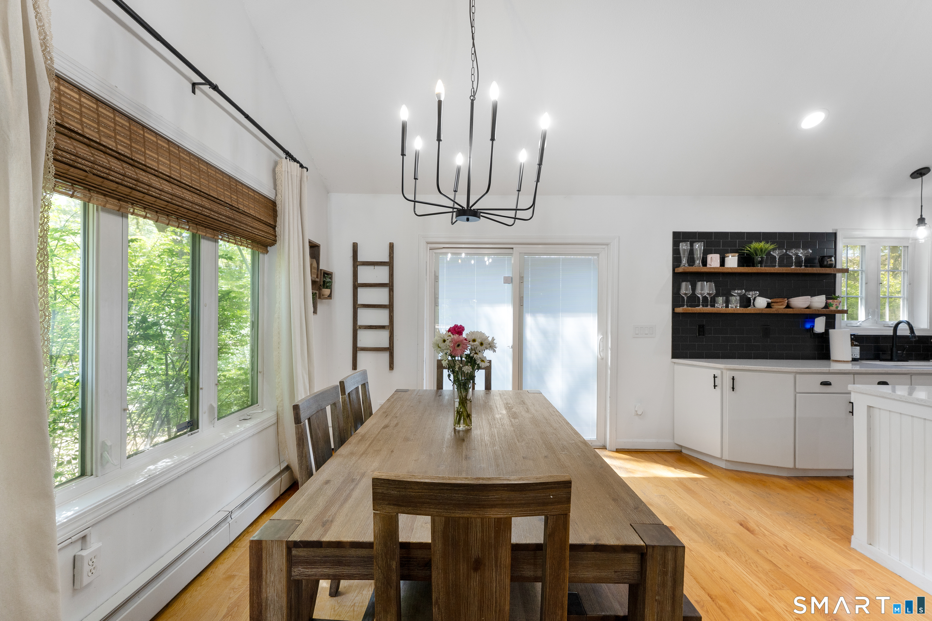 2050 Poquonock Avenue Windsor CT 06095
