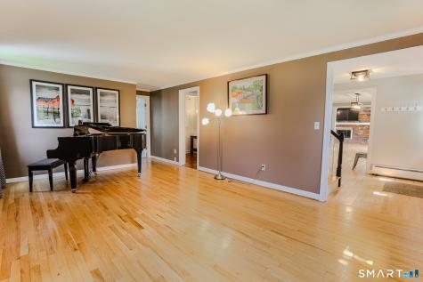 46 Westminster Drive West Hartford CT 06107