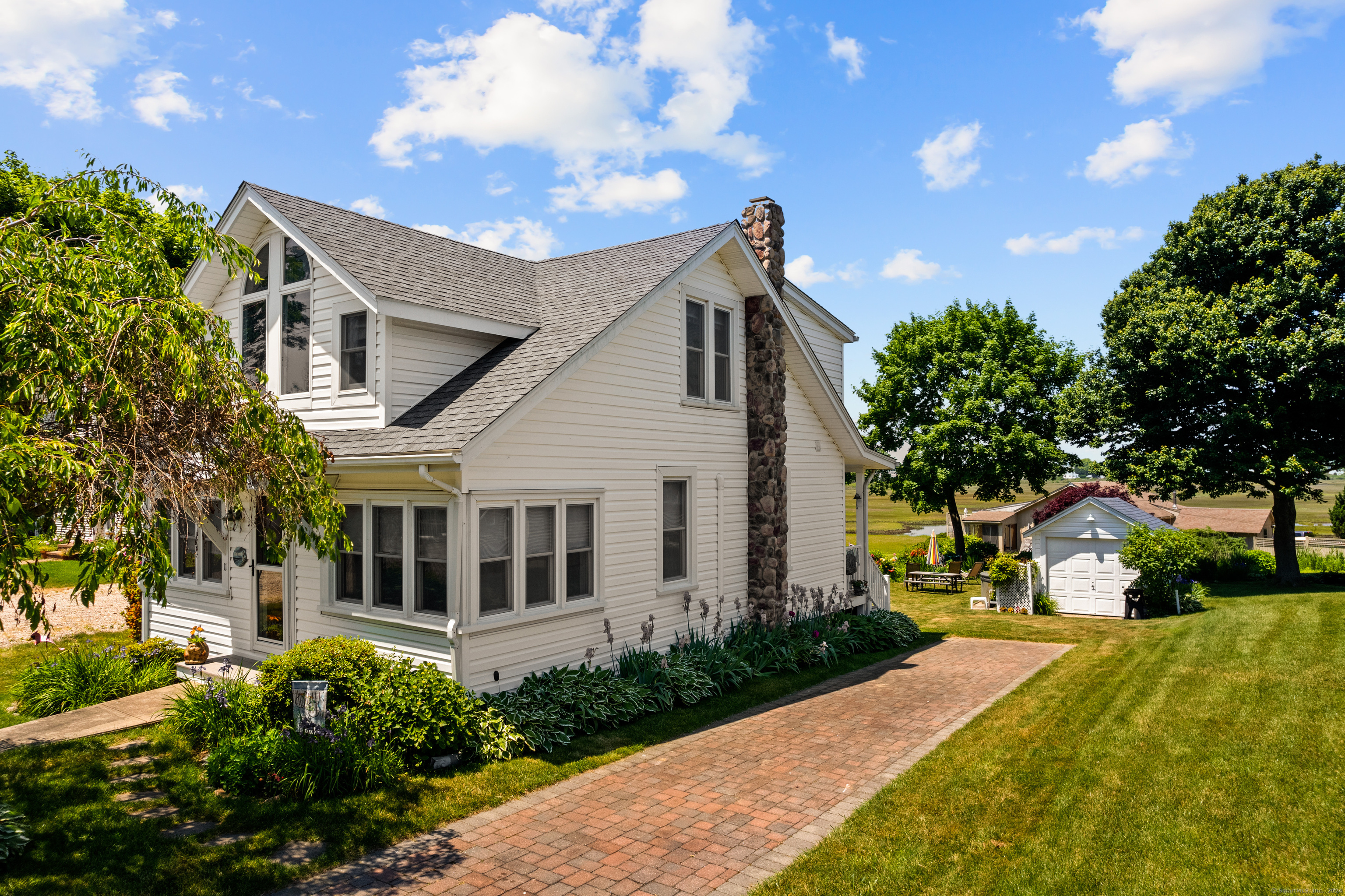 11 Wildwood Road Old Saybrook CT 06475
