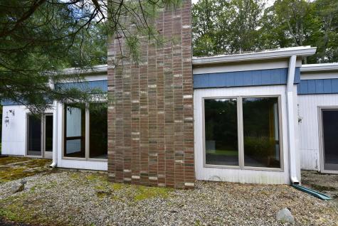 16 Pilfershire Road Eastford CT 06242