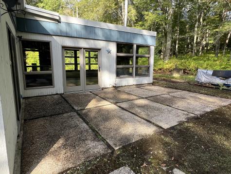 16 Pilfershire Road Eastford CT 06242