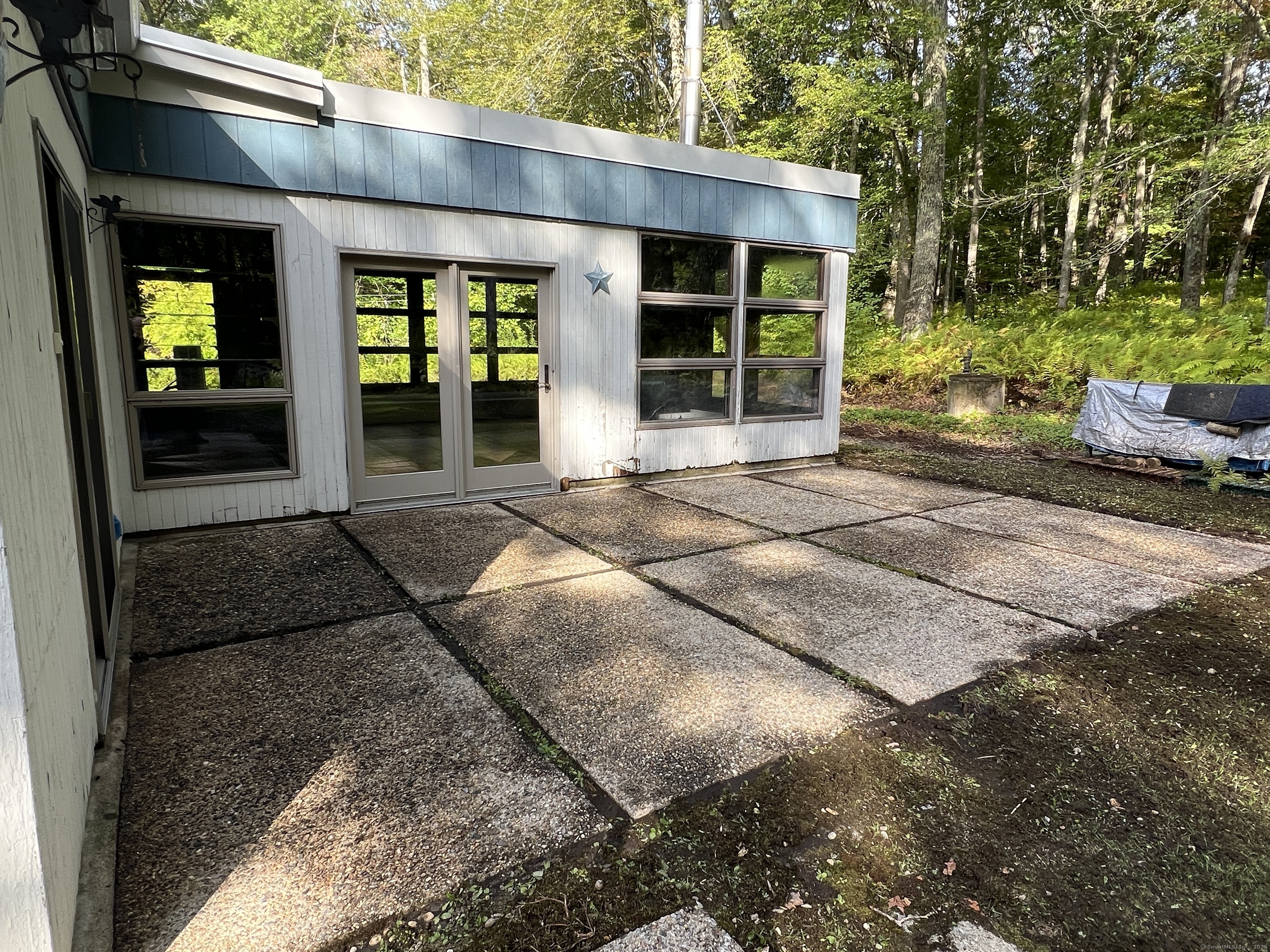 16 Pilfershire Road Eastford CT 06242