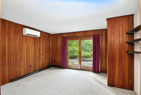 16 Pilfershire Road Eastford CT 06242