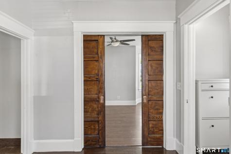 123 Pearl Street Seymour CT 06483