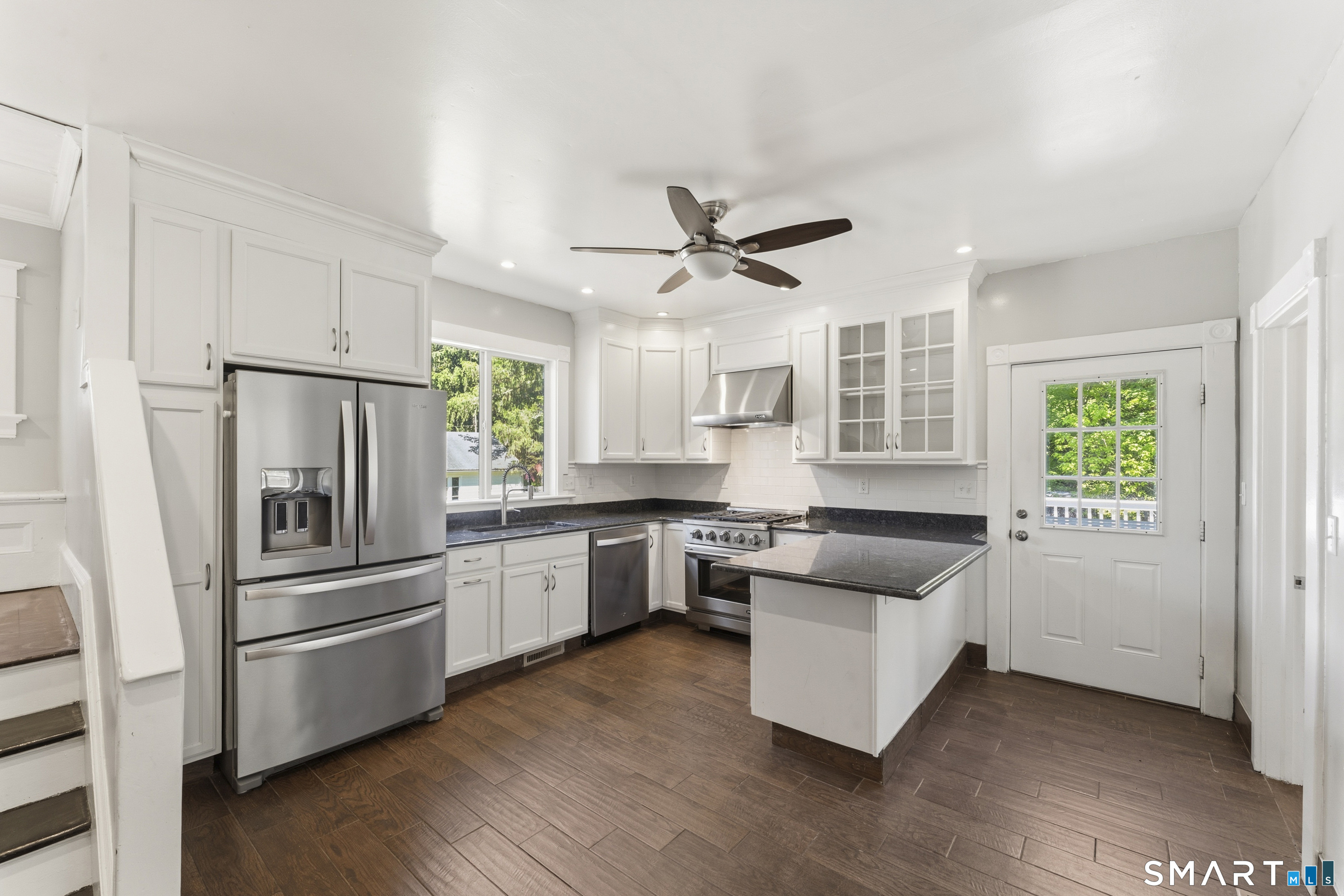 123 Pearl Street Seymour CT 06483