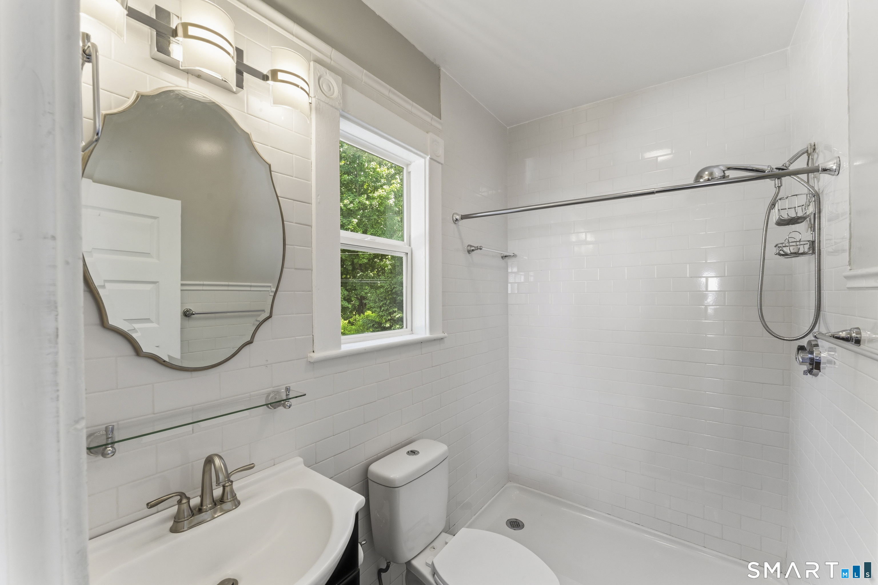 123 Pearl Street Seymour CT 06483