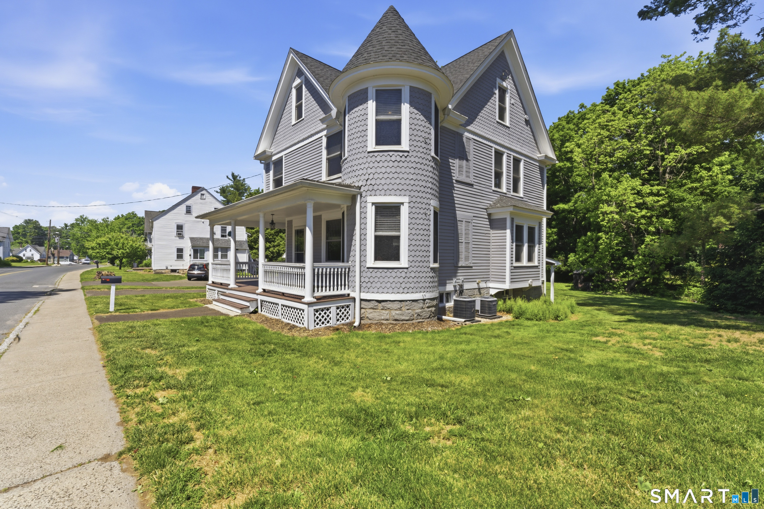 123 Pearl Street Seymour CT 06483