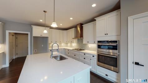 6 Twin Valley Road East Lyme CT 06333