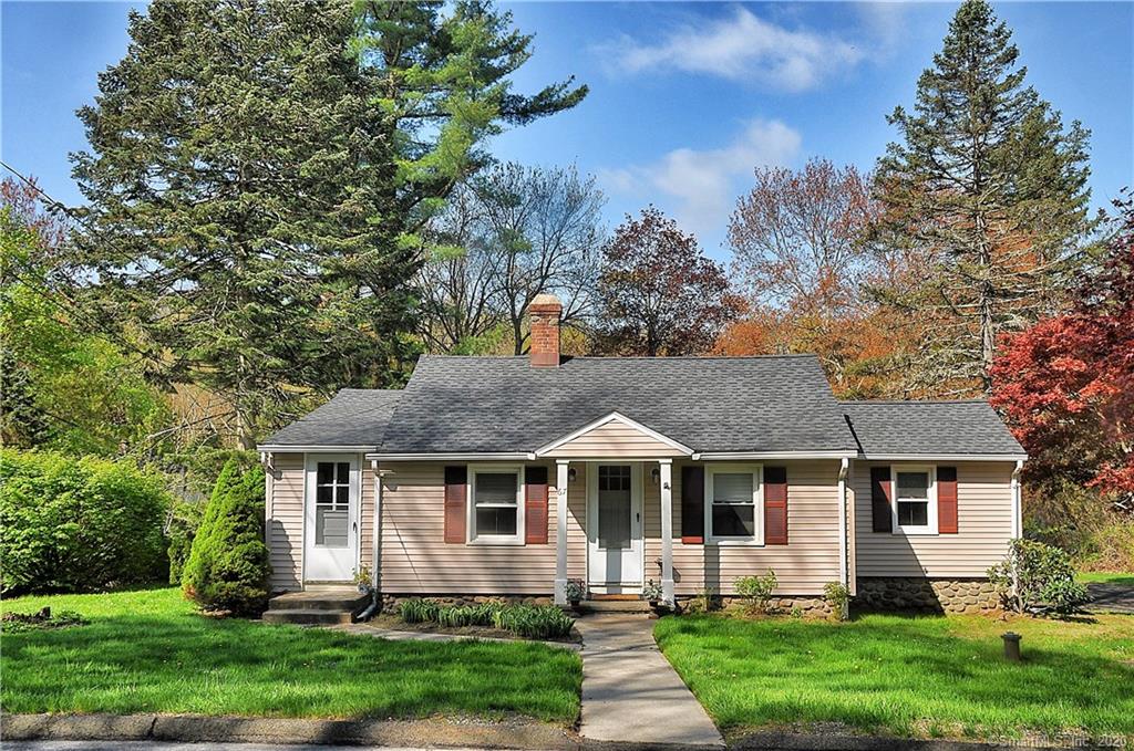 67 Christian Road Middlebury CT 06762