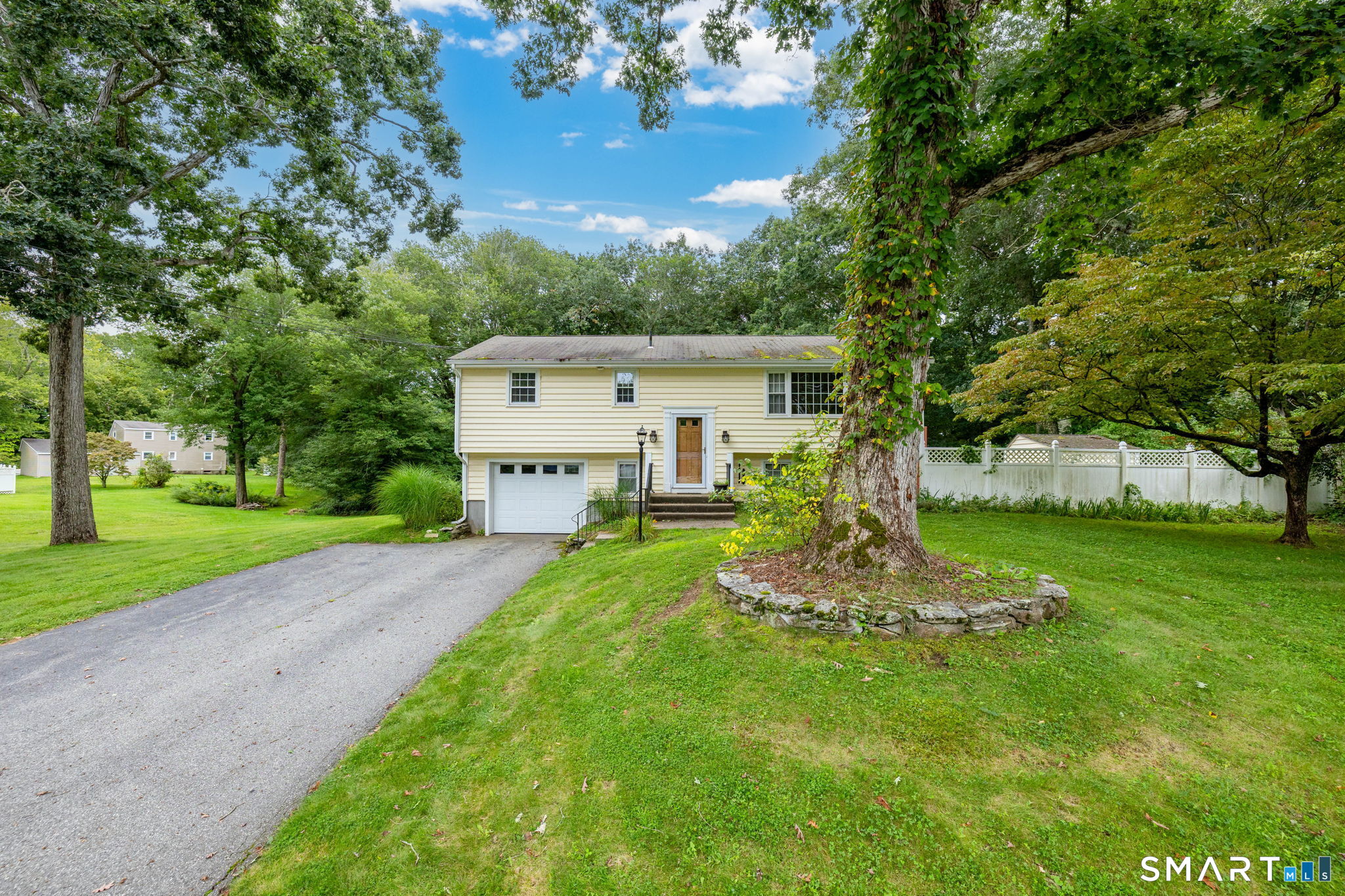 39 Beechwood Drive Colchester CT 06415