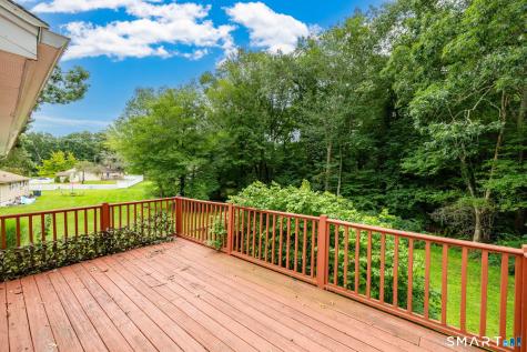 39 Beechwood Drive Colchester CT 06415